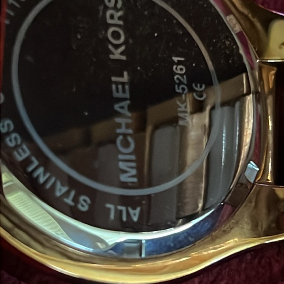 Michael Kors MK 5621 watch